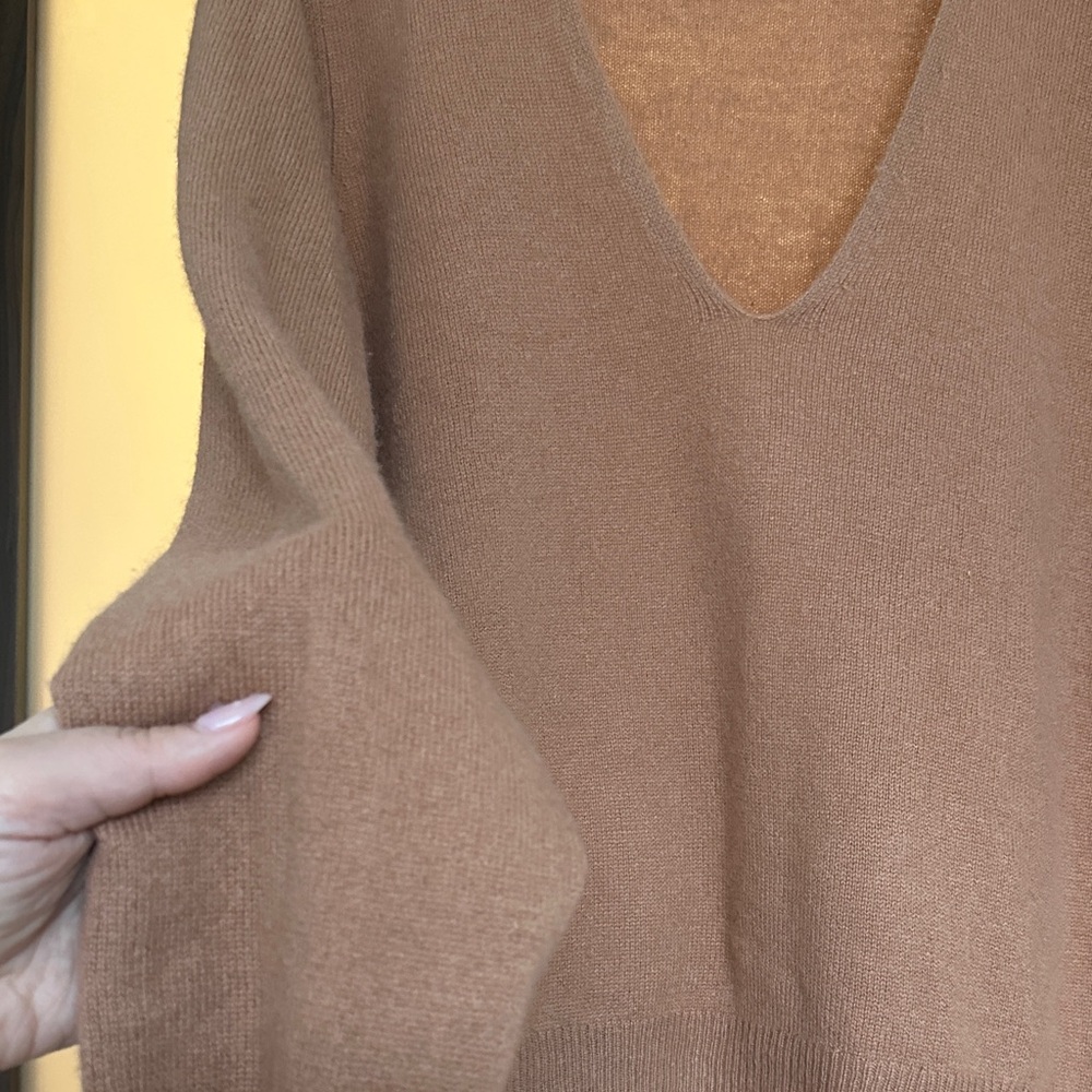 Cashmere Deep V-Neck Polo Sweater in Warm Brown - Picture 5 of 6